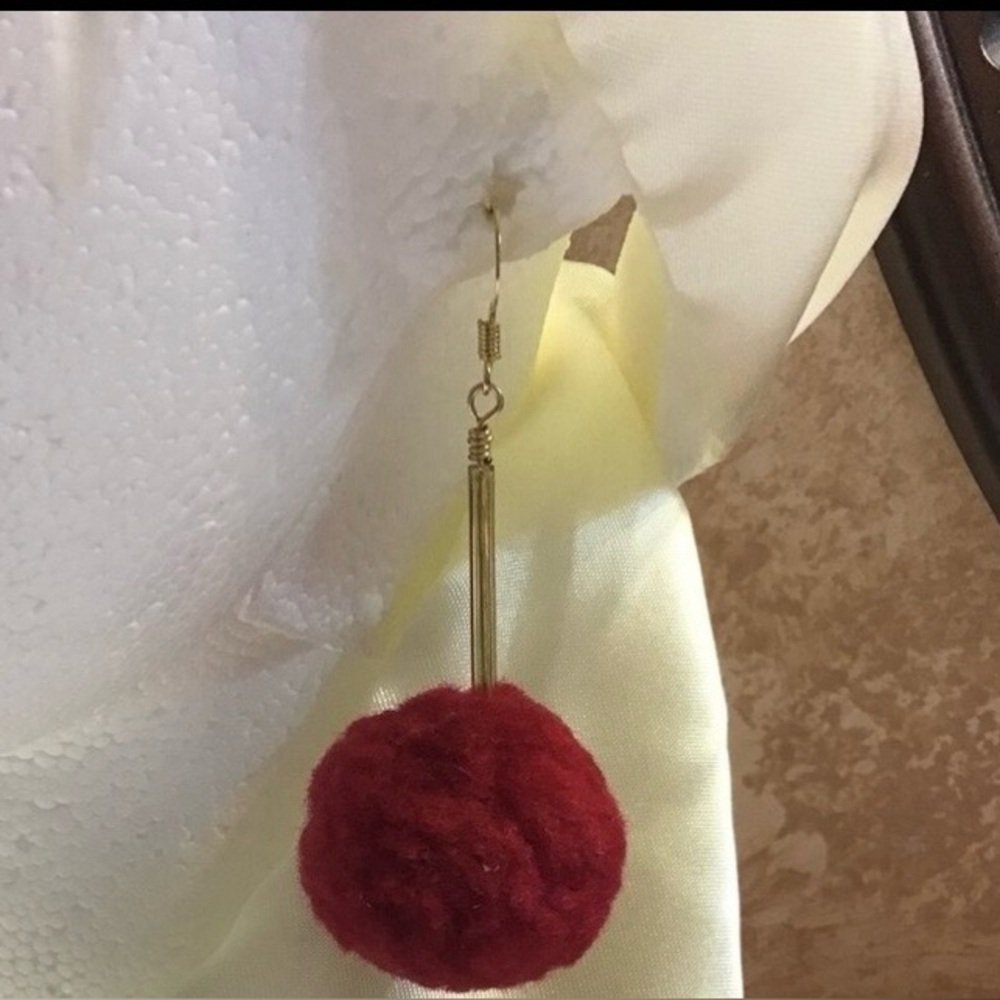 Pom Pom Earrings